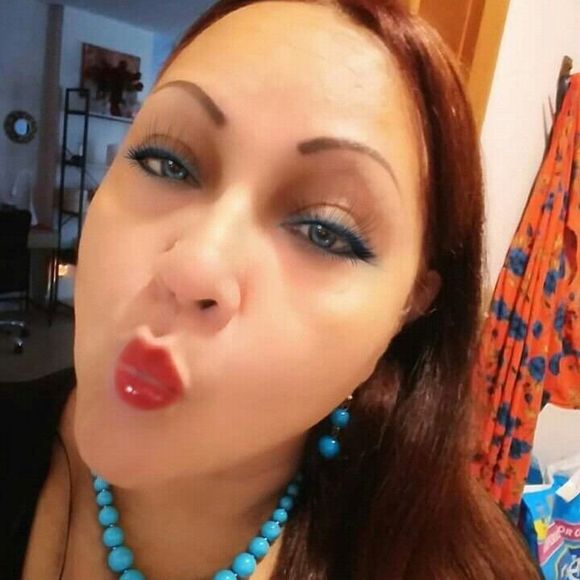 Meet your Posher, Bella - Picture 1 of 1